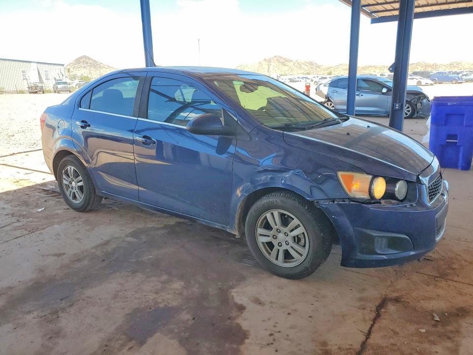 2014 CHEVROLET SONIC LT — Фото 4 из 12