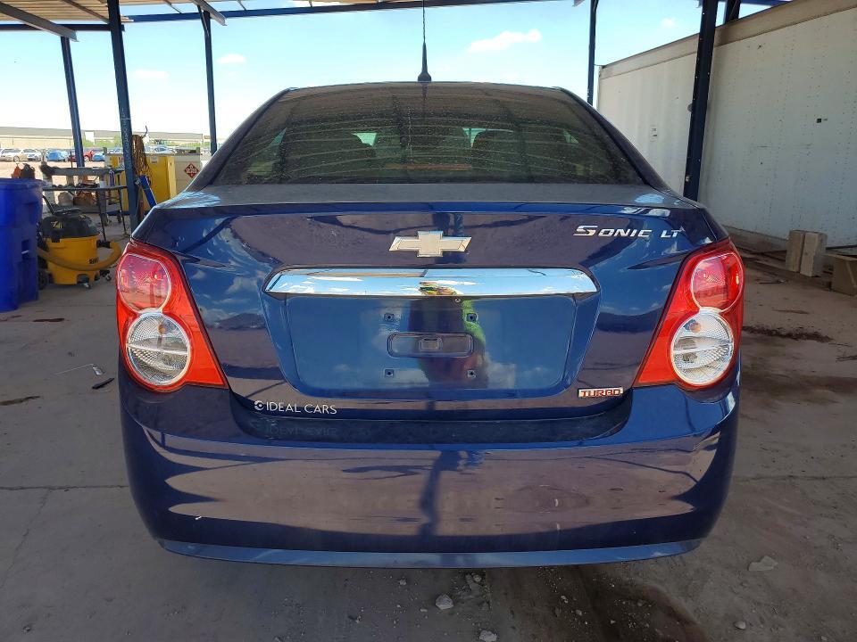 2014 CHEVROLET SONIC LT — Фото 6 из 12