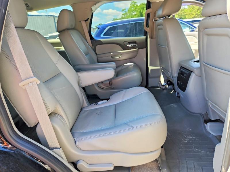 1GNSKCE07ER132339 2014 CHEVROLET TAHOE photo no. 11