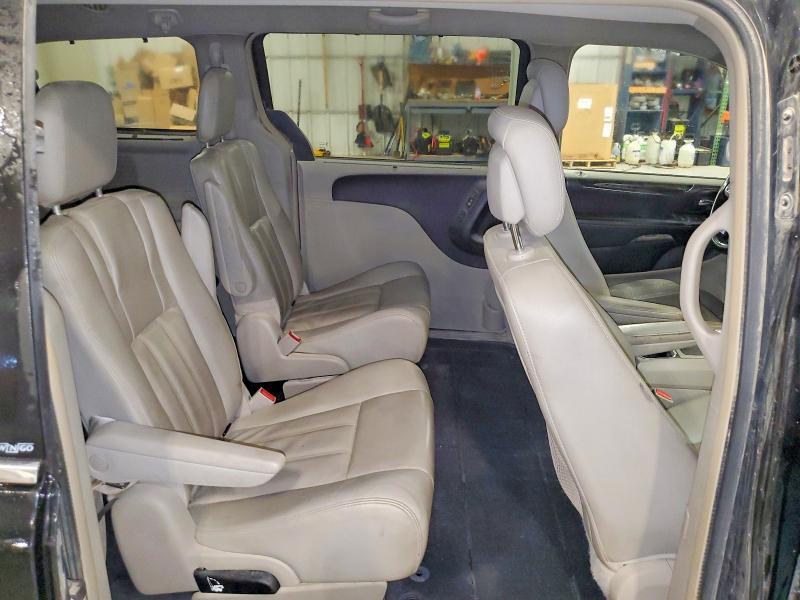 2014 CHRYSLER TOWN & COUNTRY — Фото 11 из 14