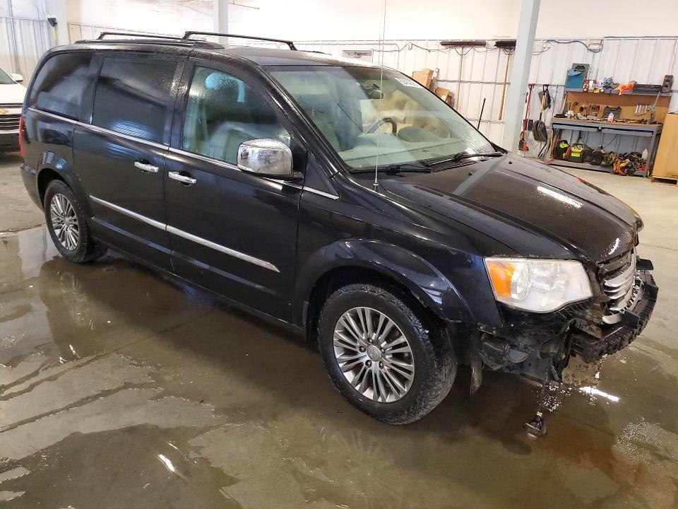2014 CHRYSLER TOWN & COUNTRY — Фото 4 из 14