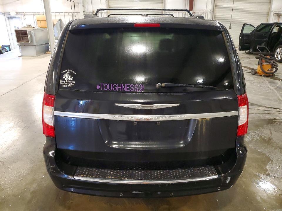 2014 CHRYSLER TOWN & COUNTRY — Фото 6 из 14