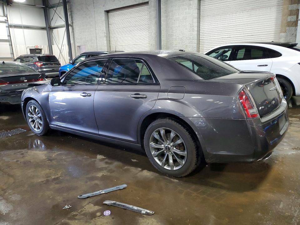 2014 CHRYSLER 300 S — Фото 2 из 12