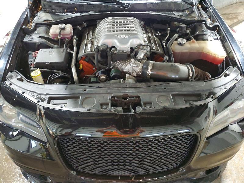 2014 CHRYSLER 300 — Фото 11 из 13