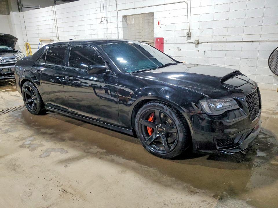 2014 CHRYSLER 300 — Фото 4 из 13