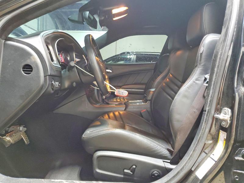 2014 CHRYSLER 300 — Фото 7 из 13