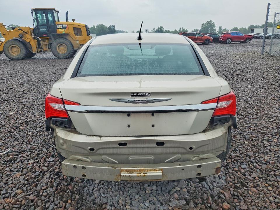 2014 CHRYSLER 200 LX — Фото 6 из 12