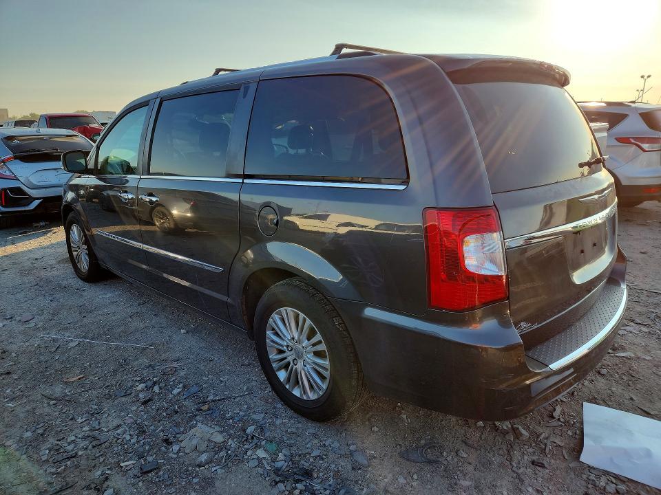 2014 CHRYSLER TOWN & COUNTRY TOURING L — Фото 2 из 13