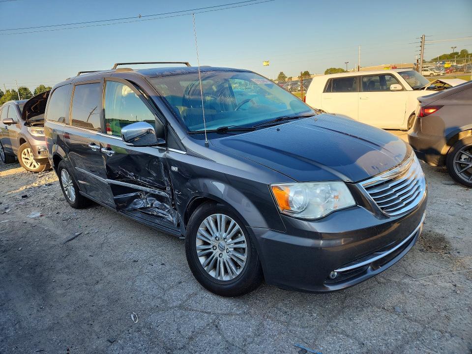 2014 CHRYSLER TOWN & COUNTRY TOURING L — Фото 4 из 13
