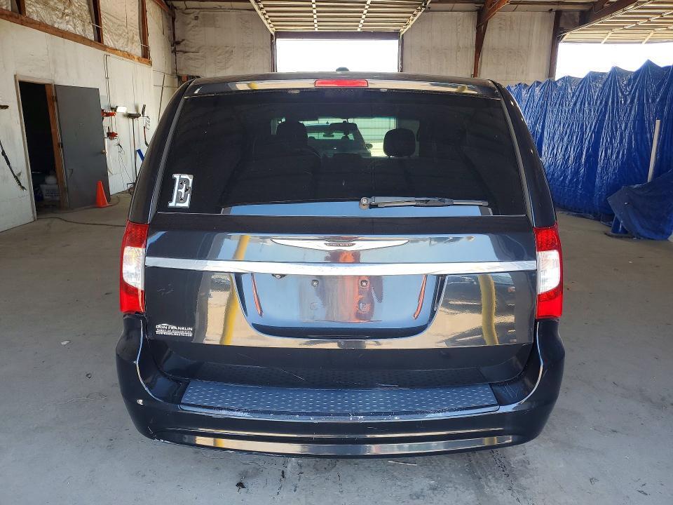 2014 CHRYSLER TOWN & COUNTRY S — Фото 6 из 13