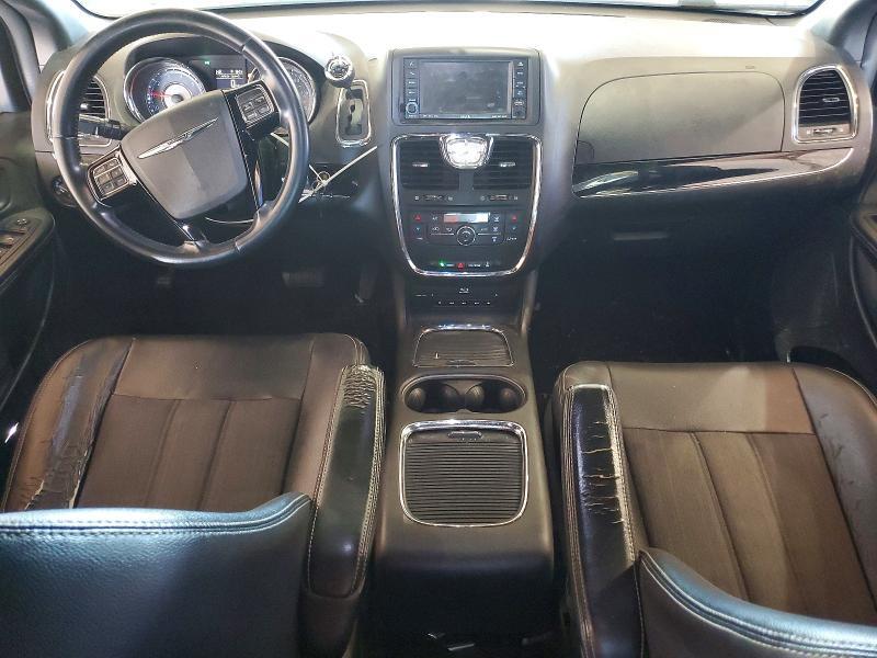 2014 CHRYSLER TOWN & COUNTRY S — Фото 8 из 13