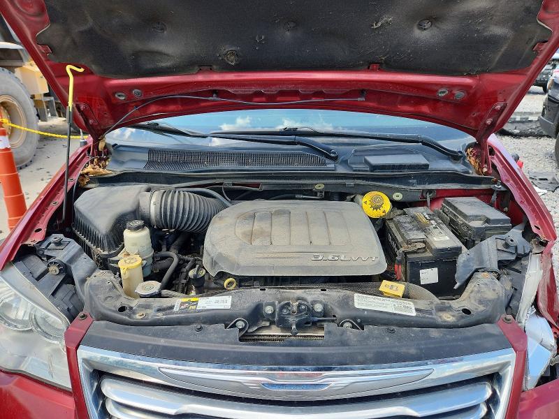2014 CHRYSLER TOWN & COUNTRY TOURING L — Фото 12 из 13