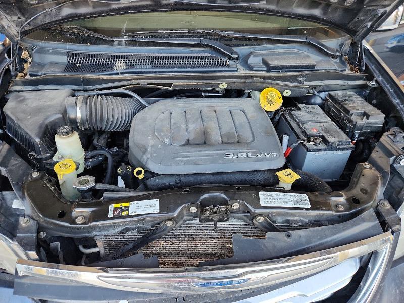2014 CHRYSLER TOWN & COUNTRY TOURING L — Фото 12 из 13
