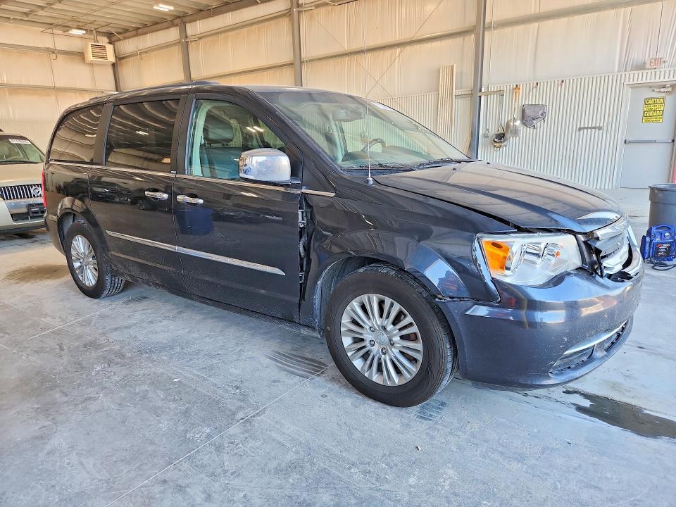 2014 CHRYSLER TOWN & COUNTRY TOURING L — Фото 4 из 13