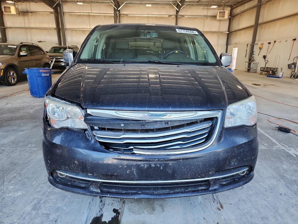 2014 CHRYSLER TOWN & COUNTRY TOURING L — Фото 5 из 13