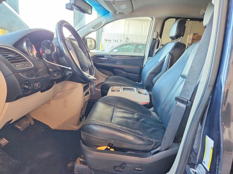 2014 CHRYSLER TOWN & COUNTRY TOURING L — Фото 7 из 13