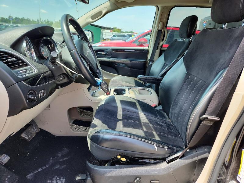 2014 CHRYSLER TOWN & COUNTRY TOURING L — Фото 7 из 13