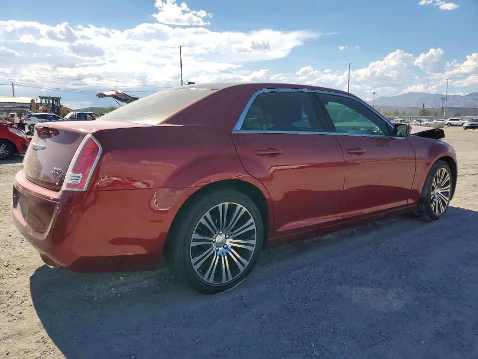 2014 CHRYSLER 300 S — Фото 3 из 12