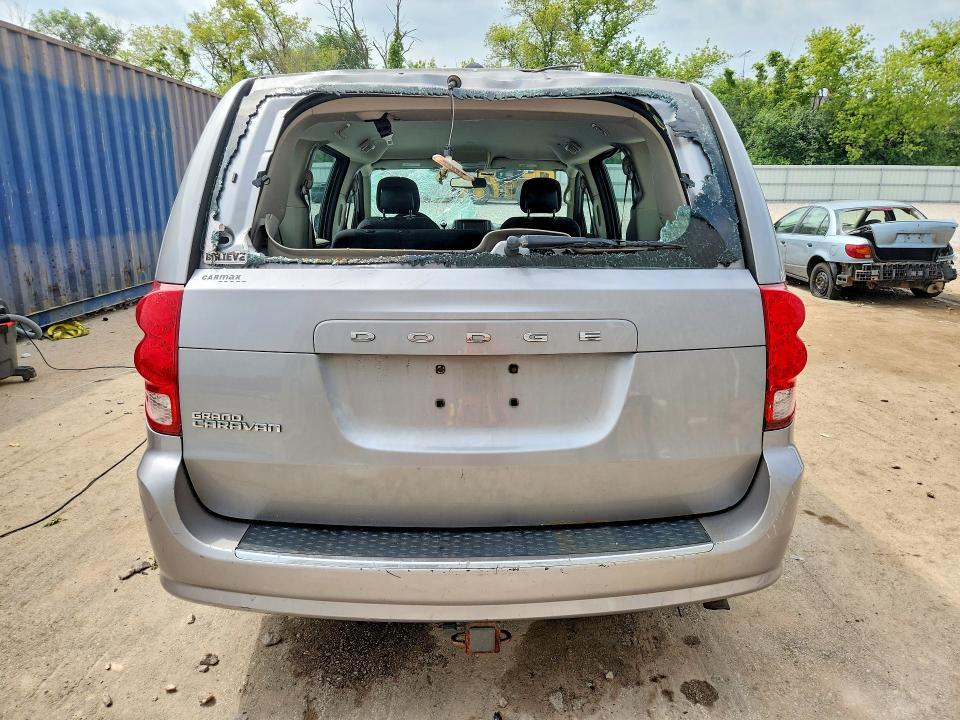 2014 DODGE GRAND CARAVAN SE — Фото 6 из 14