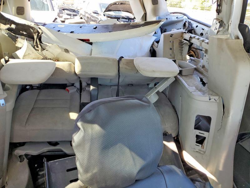 2014 DODGE GRAND CARAVAN SE — Фото 11 из 14