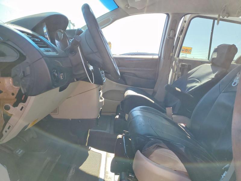 2014 DODGE GRAND CARAVAN SE — Фото 7 из 14