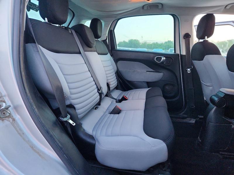 2014 FIAT 500L EASY — Фото 10 из 13