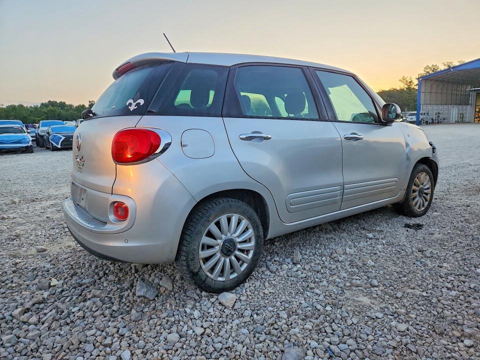 2014 FIAT 500L EASY — Фото 3 из 13