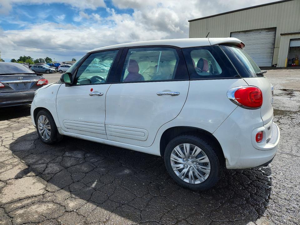 ZFBCFAAH9EZ014345 2014 FIAT 500L photo no. 2