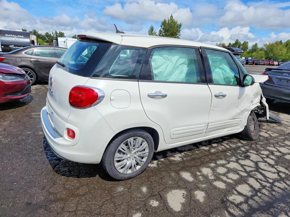 ZFBCFAAH9EZ014345 2014 FIAT 500L photo no. 3