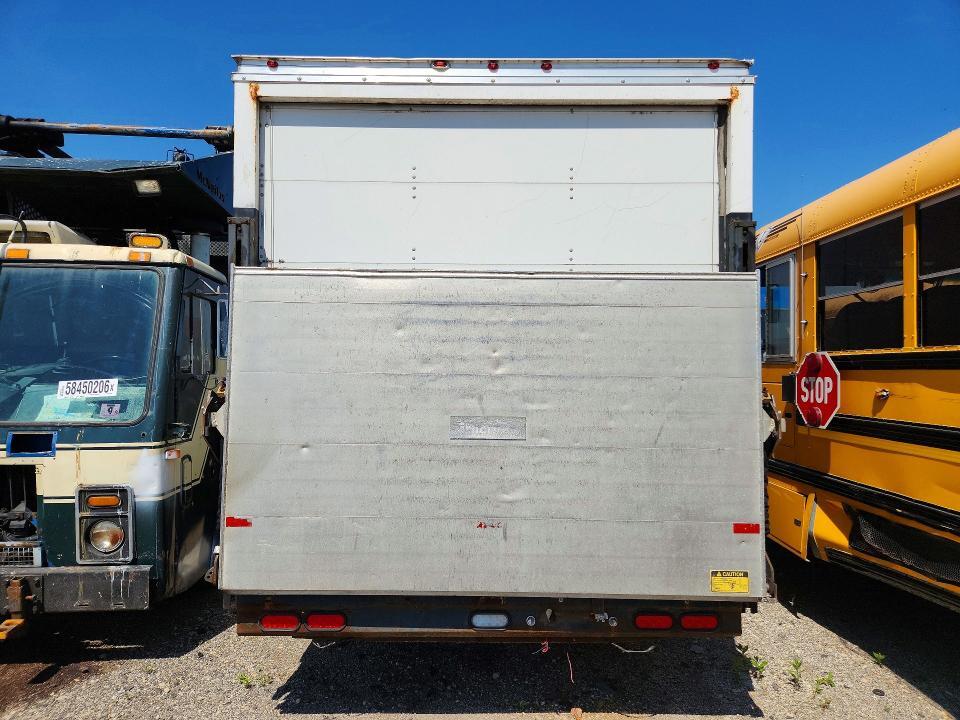 1FDWE3FL1EDA52151 2014 FORD CUTAWAY photo no. 6