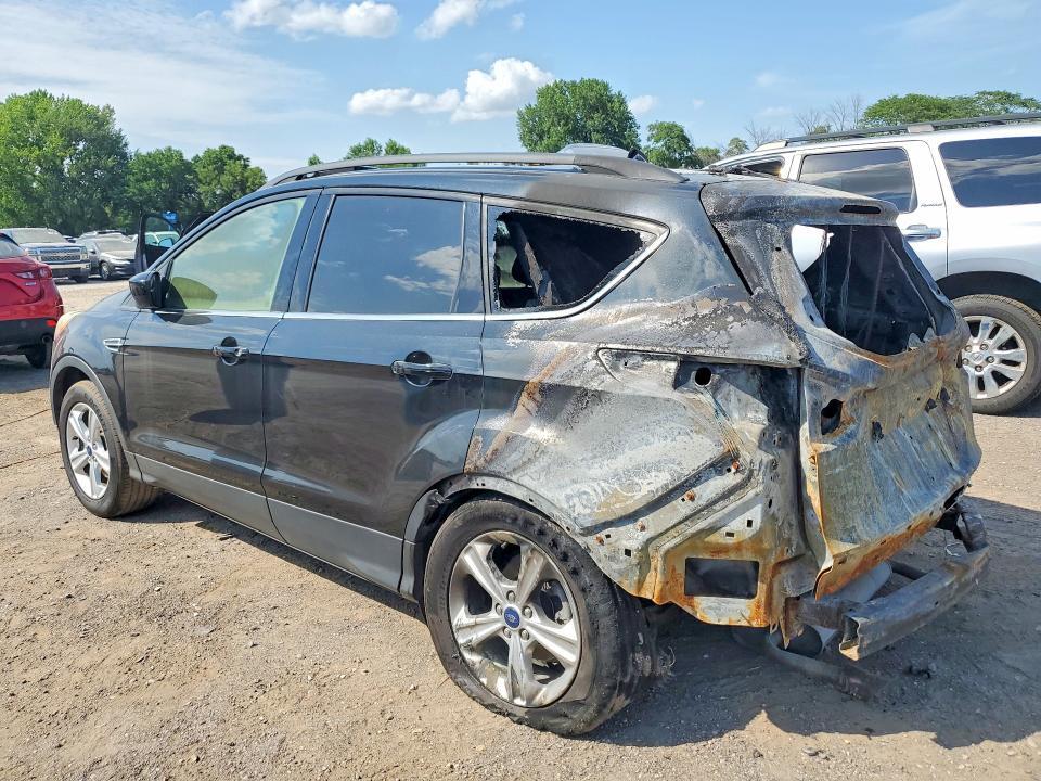 1FMCU0GX6EUC46549 2014 FORD ESCAPE photo no. 2