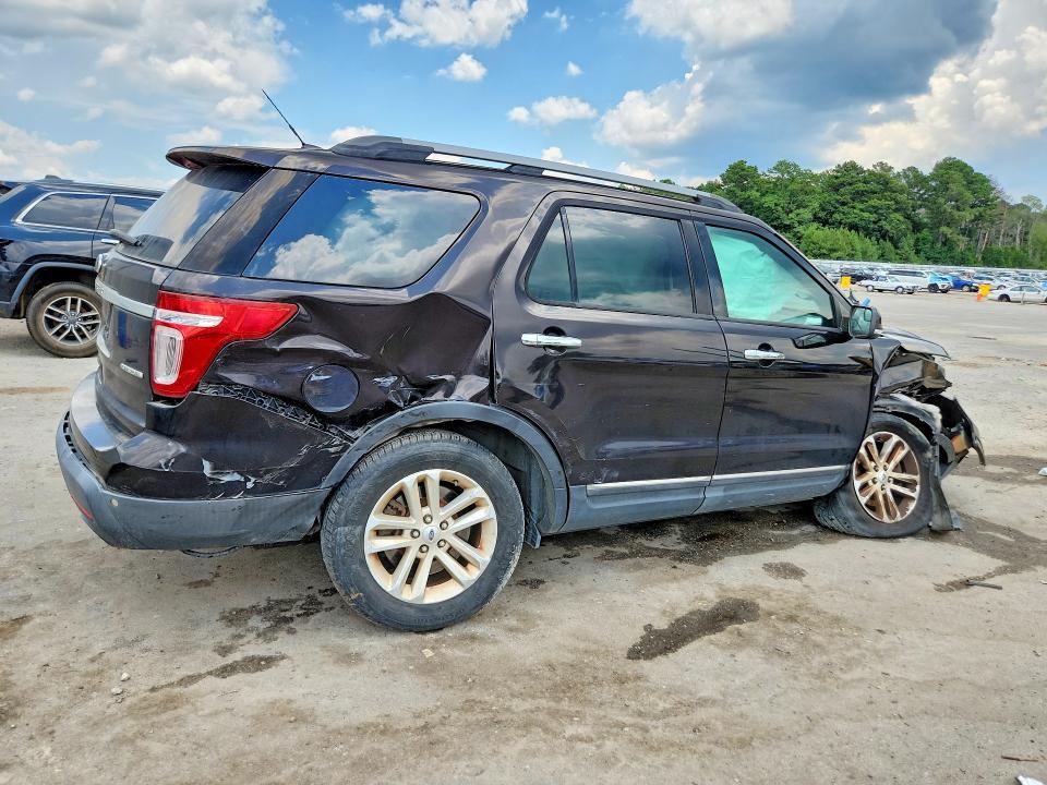 1FM5K7D84EGA30864 2014 FORD EXPLORER photo no. 3