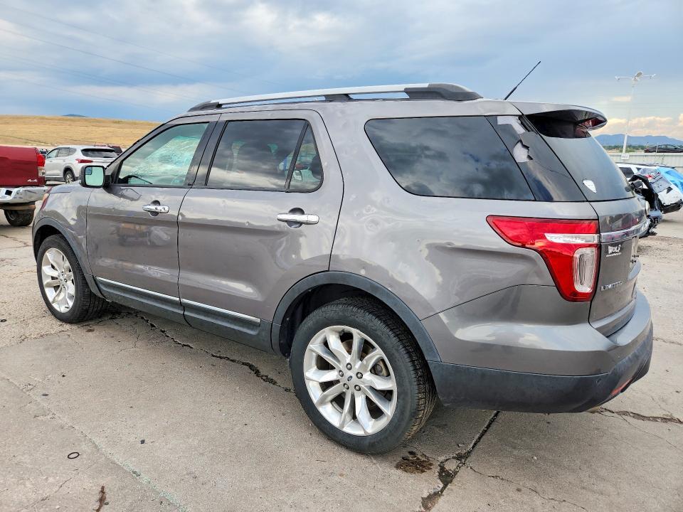 1FM5K8F80EGB73135 2014 FORD EXPLORER photo no. 2