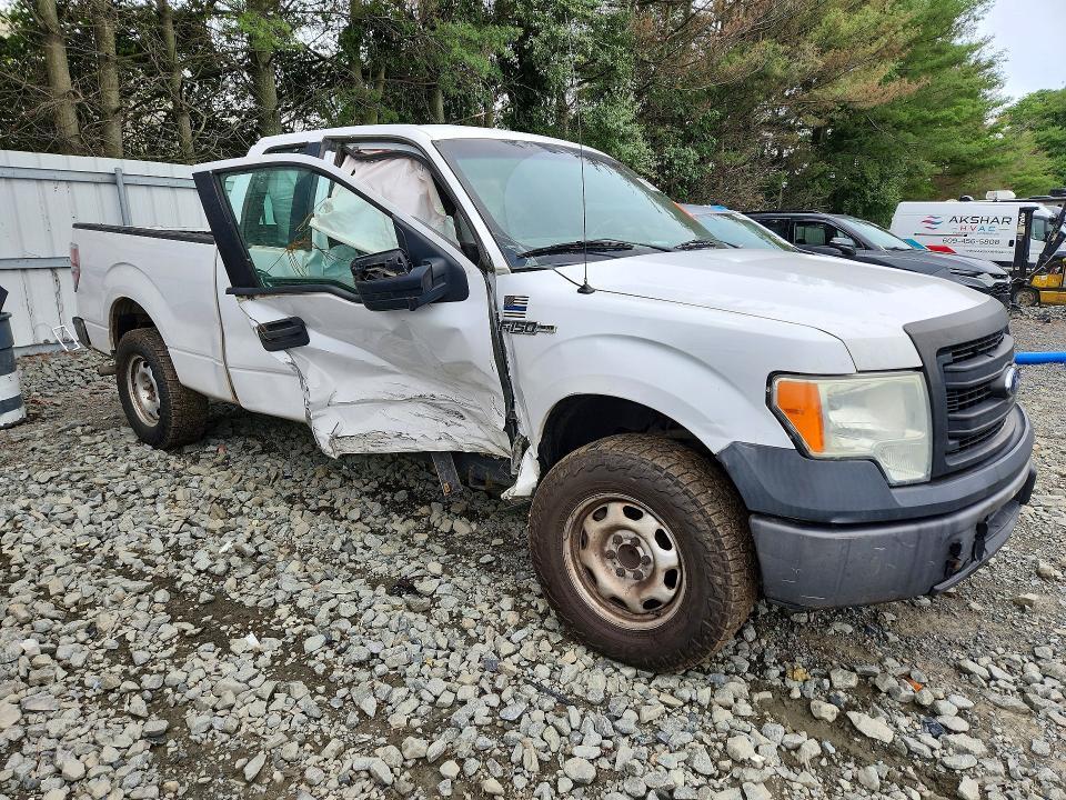 1FTEX1CM0EKG06903 2014 FORD F150 photo no. 4