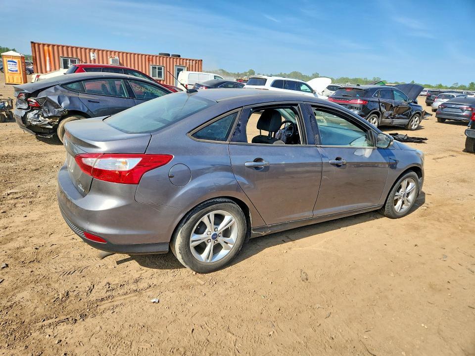 2014 FORD FOCUS SE — Фото 3 из 12
