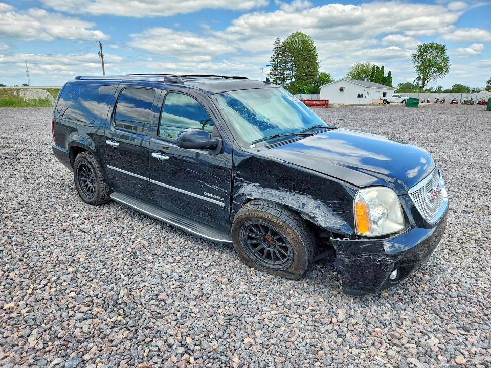 2014 GMC YUKON XL DENALI — Фото 4 из 13