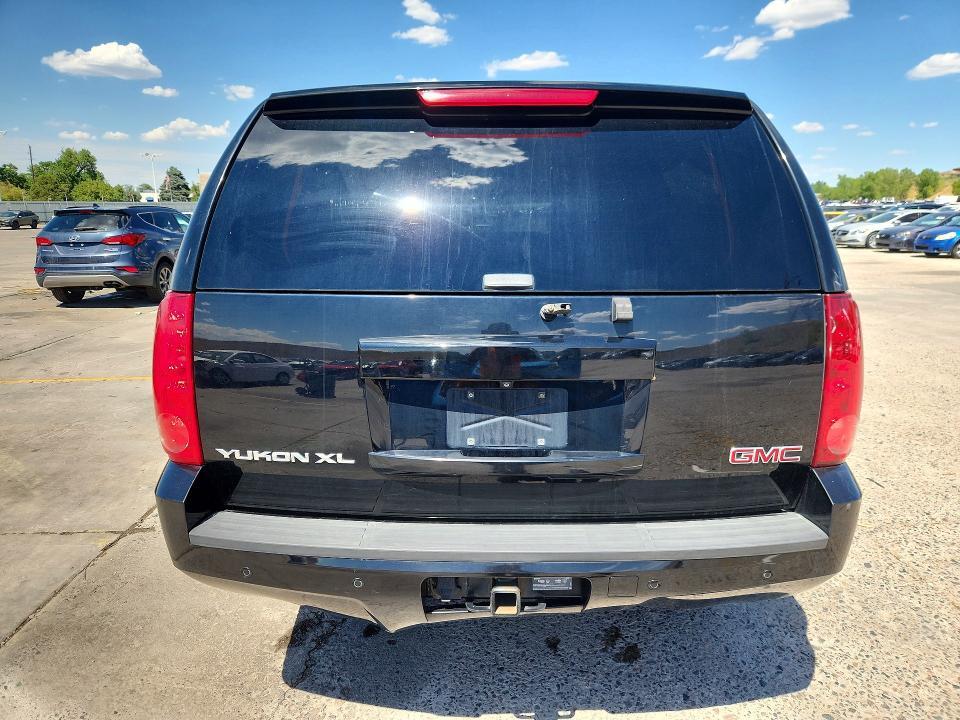 2014 GMC YUKON XL K1500 SLT — Фото 6 из 13