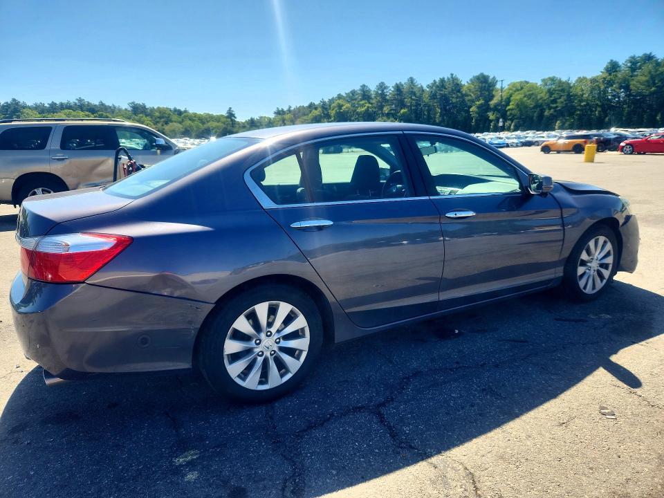 1HGCR2F71EA002460 2014 HONDA ACCORD photo no. 3