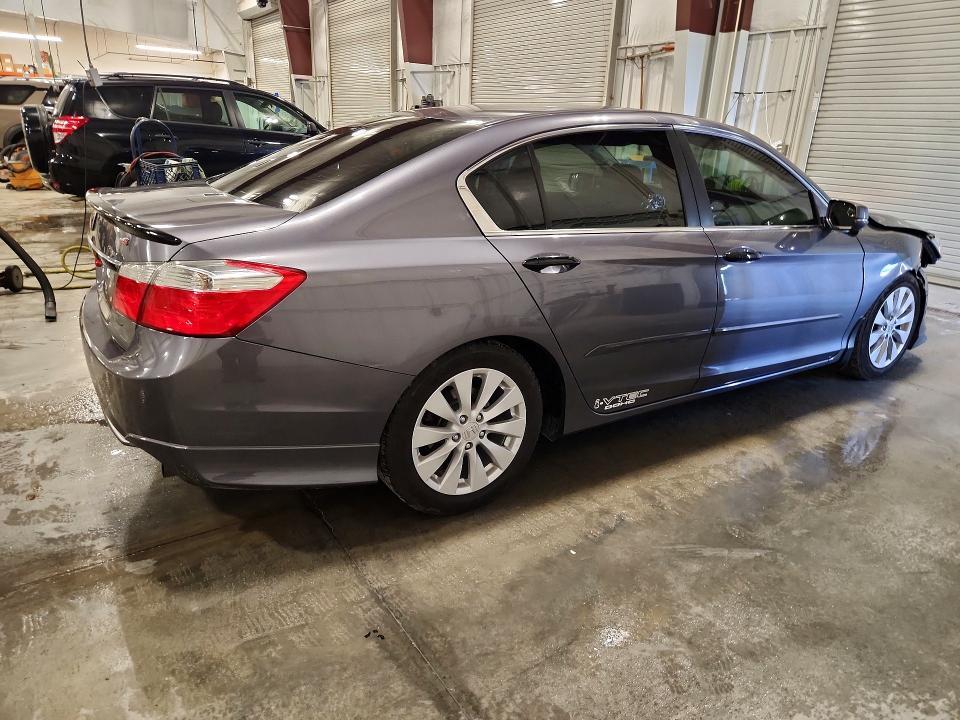 1HGCR2E72EA168780 2014 HONDA ACCORD photo no. 3