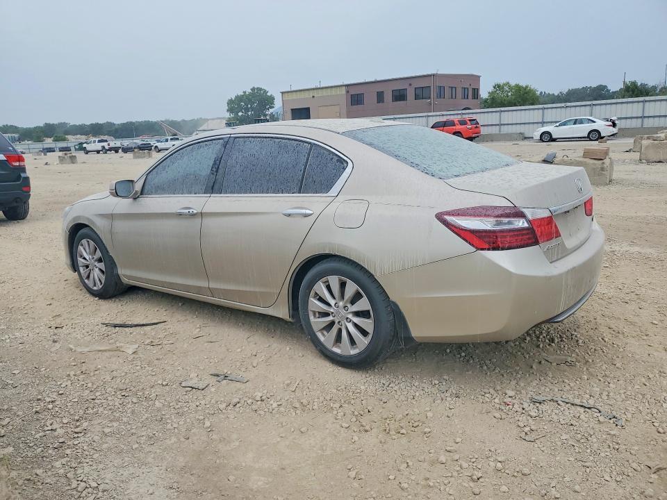 1HGCR2F87EA148306 2014 HONDA ACCORD photo no. 2