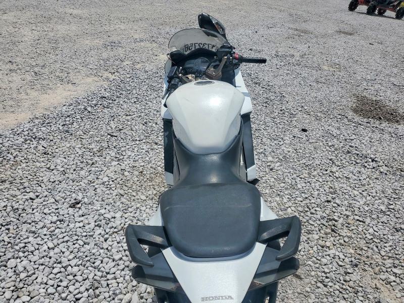 JH2RC7915EK000355 2014 HONDA VFR800 photo no. 6