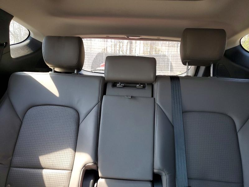 2014 HYUNDAI SANTA FE SPORT 2.0T — Фото 10 из 13