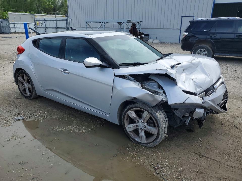 KMHTC6AD6EU216598 2014 HYUNDAI VELOSTER photo no. 4