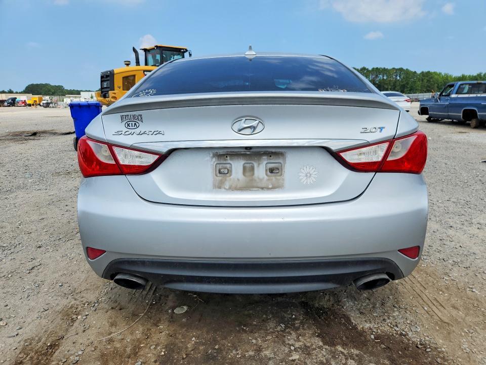 2014 HYUNDAI SONATA SE 2.0T — Фото 6 из 12