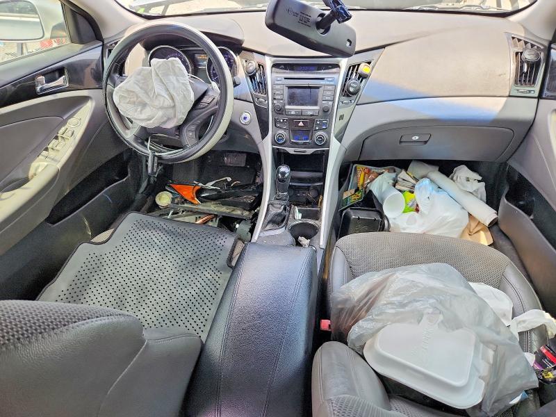 2014 HYUNDAI SONATA SE 2.0T — Фото 8 из 12