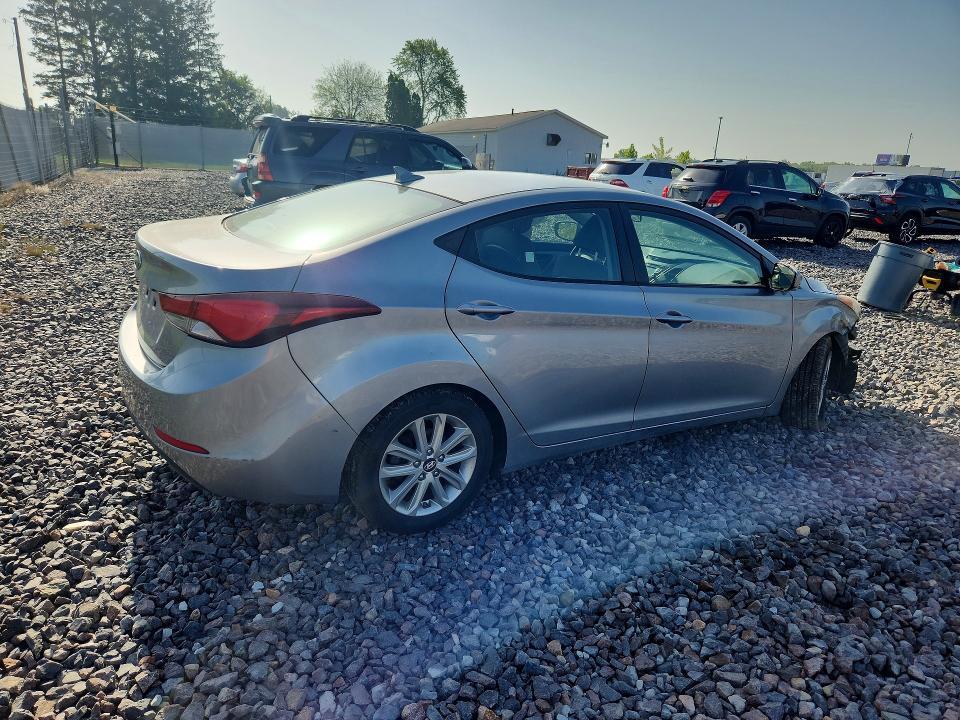 2014 HYUNDAI ELANTRA SE — Фото 3 из 12