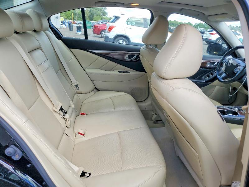 2014 INFINITI Q50 — Фото 10 из 13
