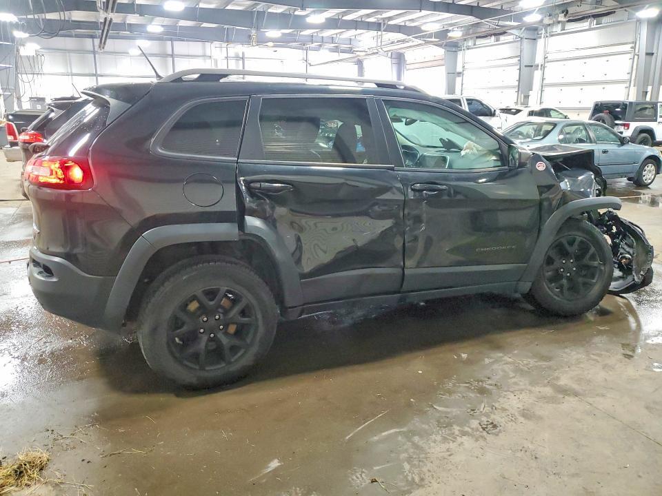 2014 JEEP CHEROKEE TRAILHAWK — Фото 3 из 12