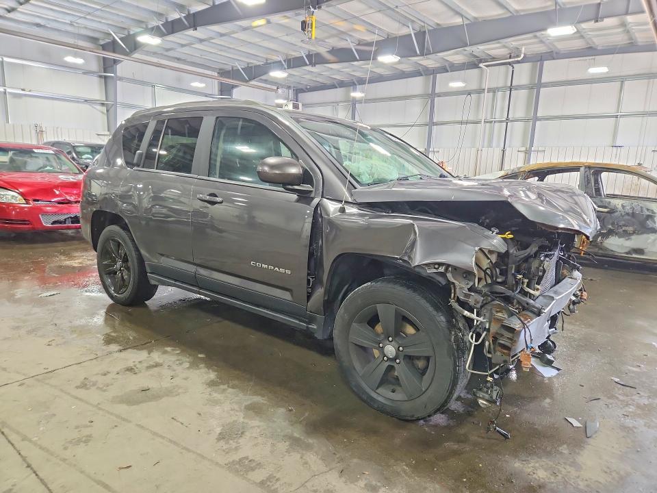 2014 JEEP COMPASS LATITUDE — Фото 4 из 14