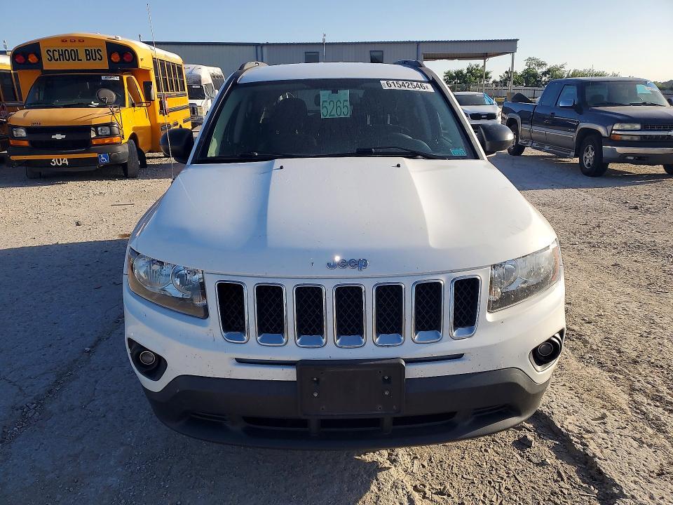 2014 JEEP COMPASS SPORT — Фото 5 из 13